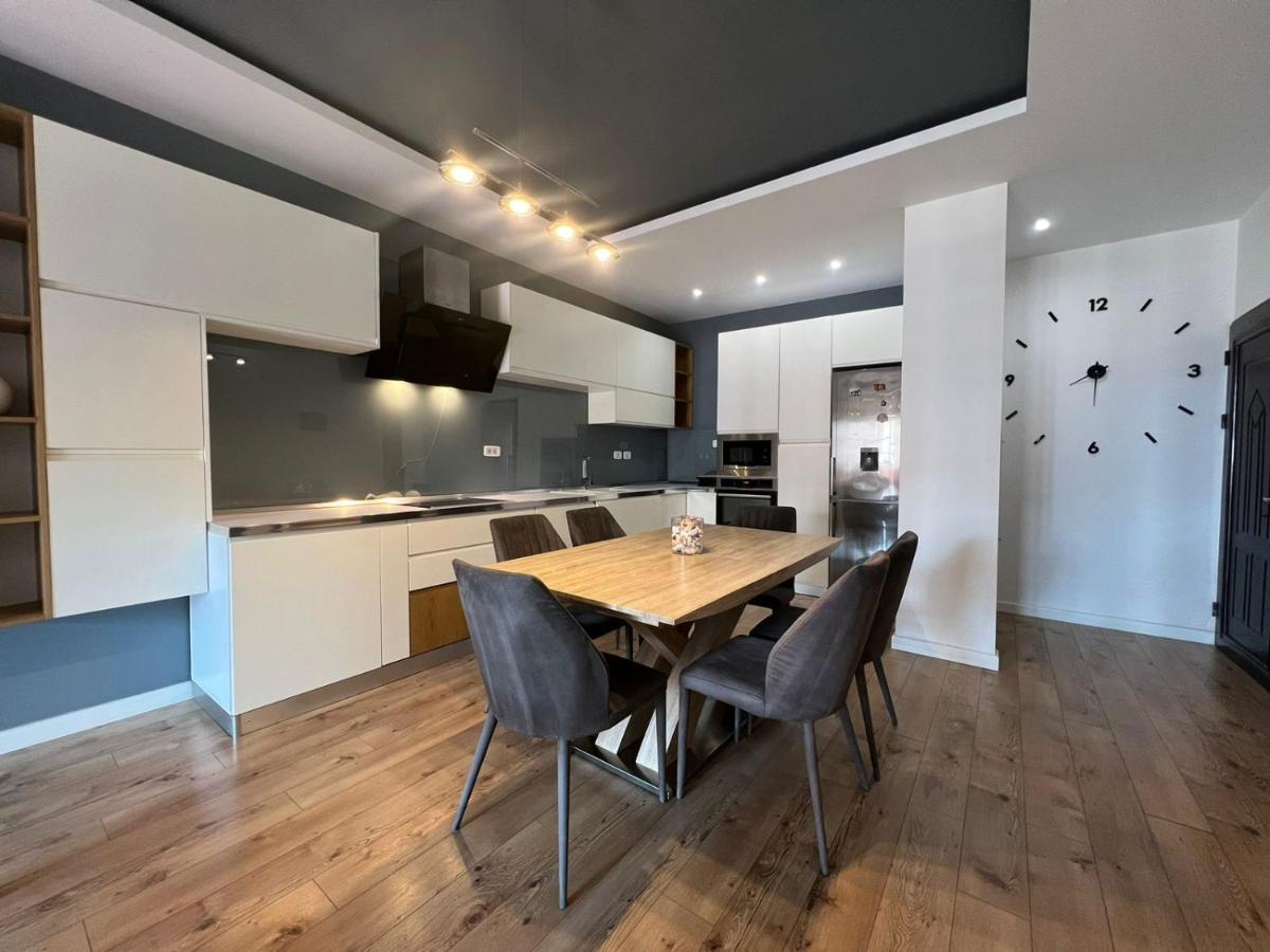 Kreilux Valona Apartment Vlore Luaran gambar
