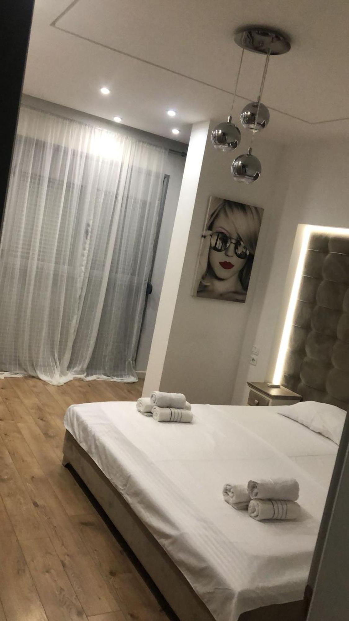 Kreilux Valona Apartment Vlore Luaran gambar