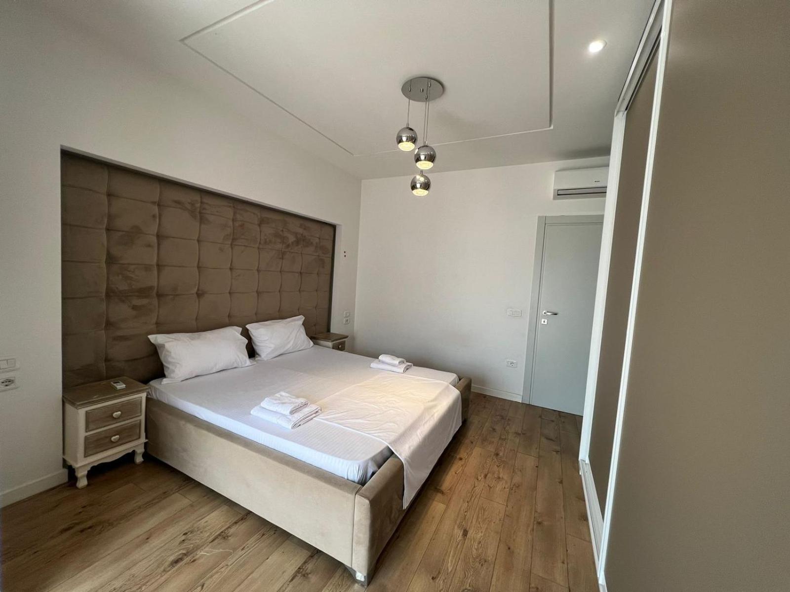 Kreilux Valona Apartment Vlore Luaran gambar