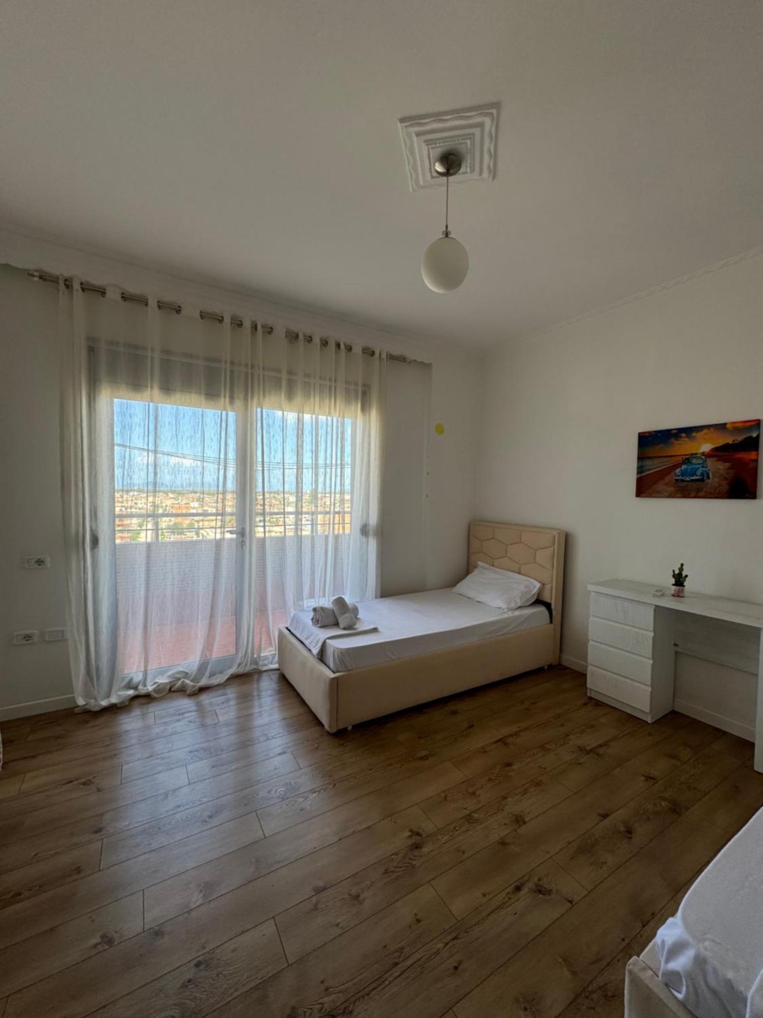 Kreilux Valona Apartment Vlore Luaran gambar