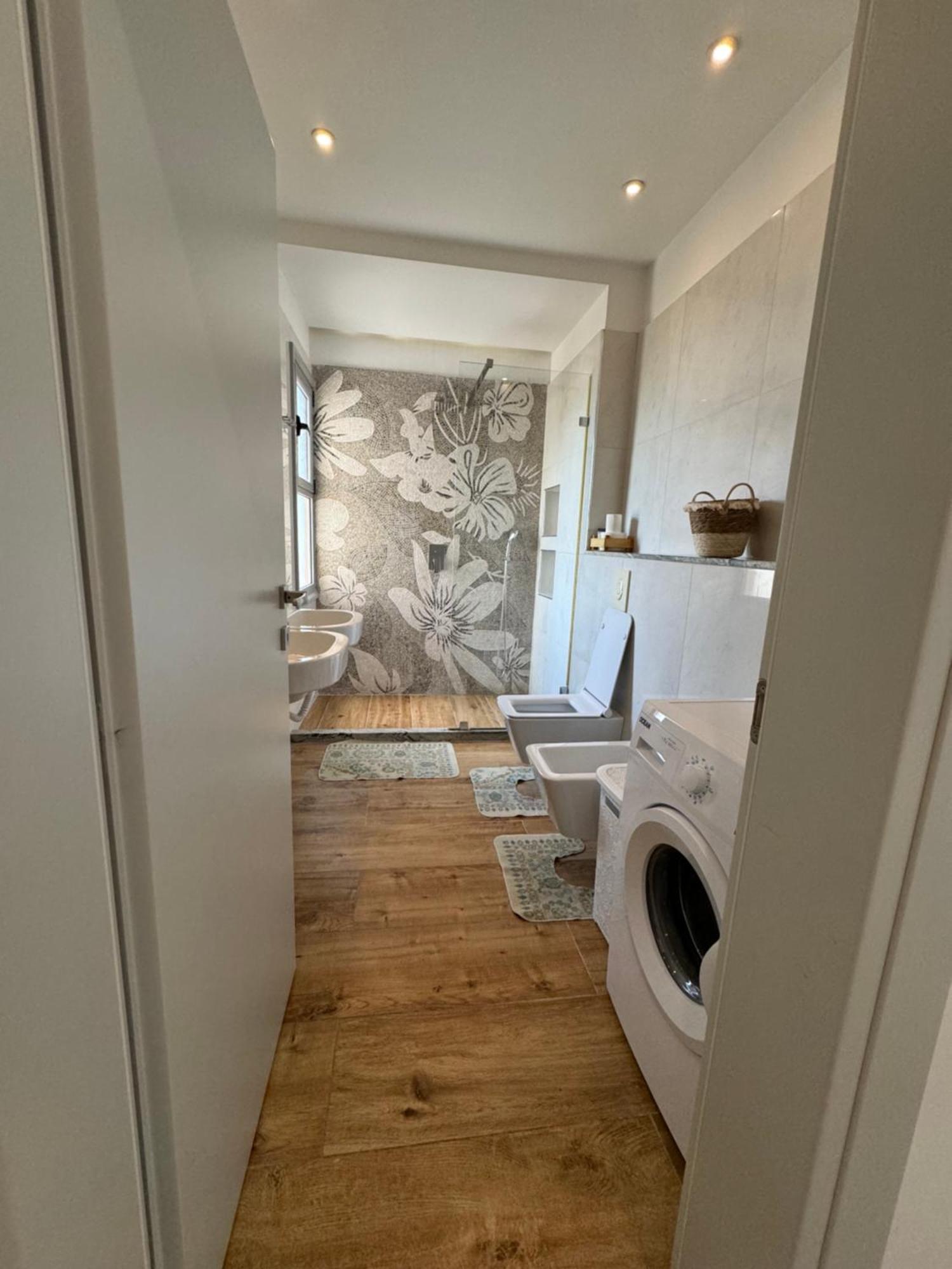 Kreilux Valona Apartment Vlore Luaran gambar